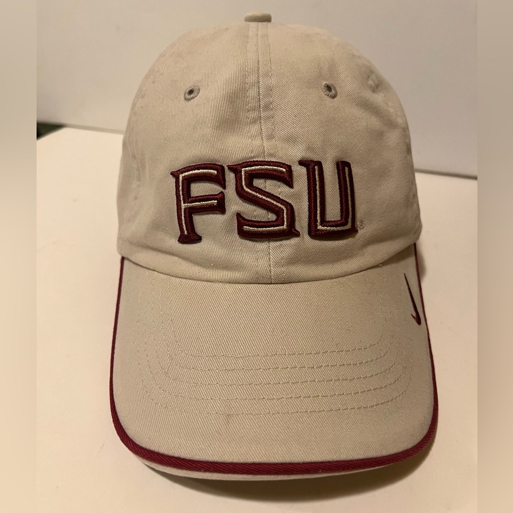 MEN’S NIKE FSU BASEBALL HAT.